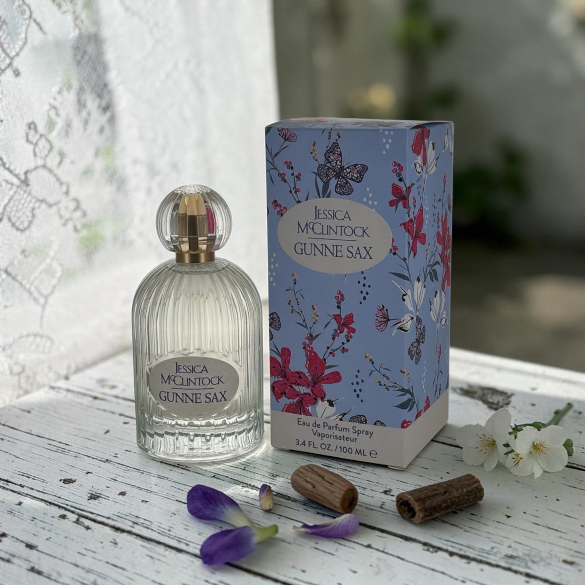"Jessica McClintock Gunne Sax women's perfume box and bottle packaging"