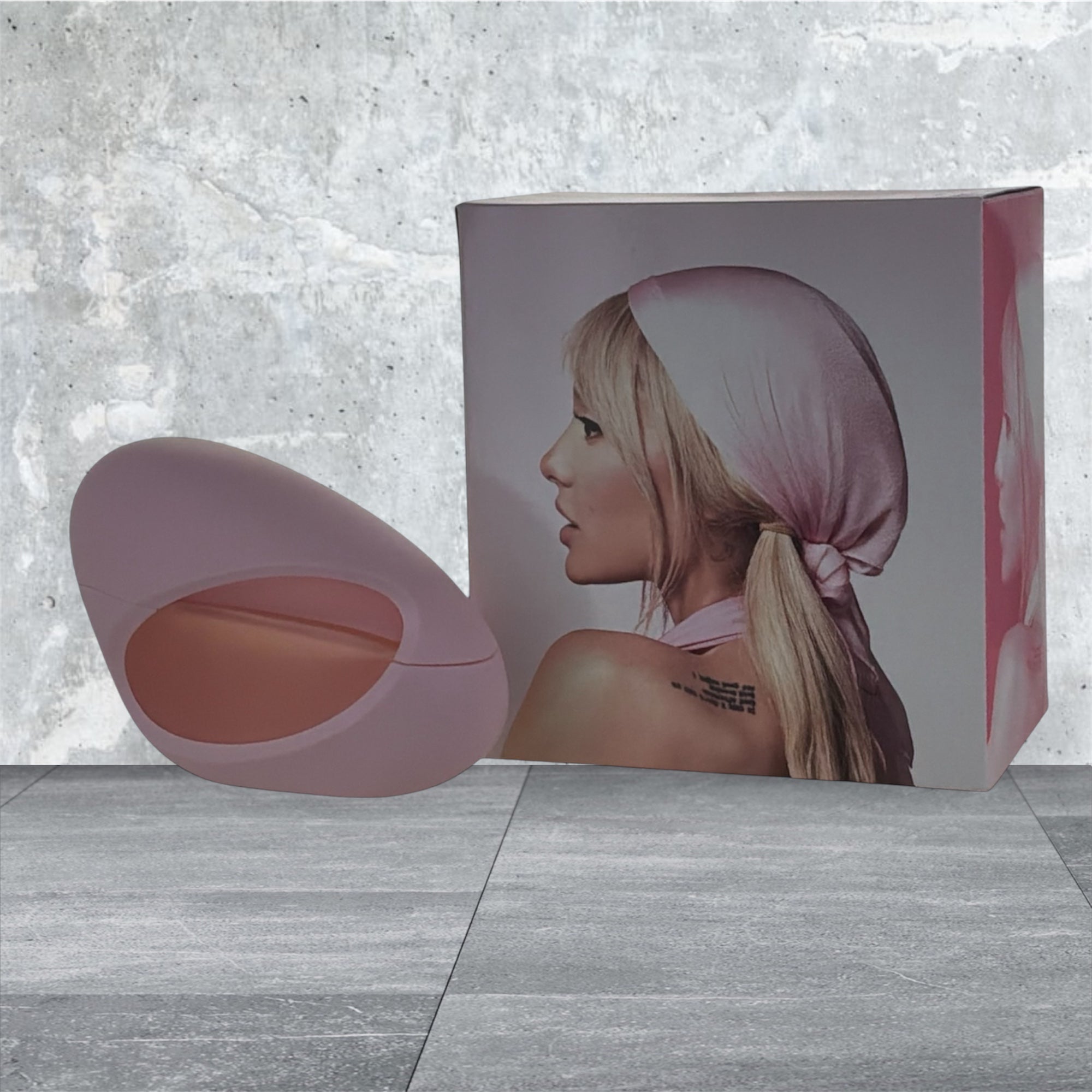 MOD BLUSH ARIANA GRANDE for Women - Internet Global Market