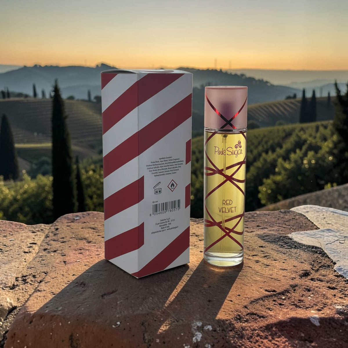 "Aquolina Pink Sugar Red Velvet women's perfume box, sweet gourmand packaging"