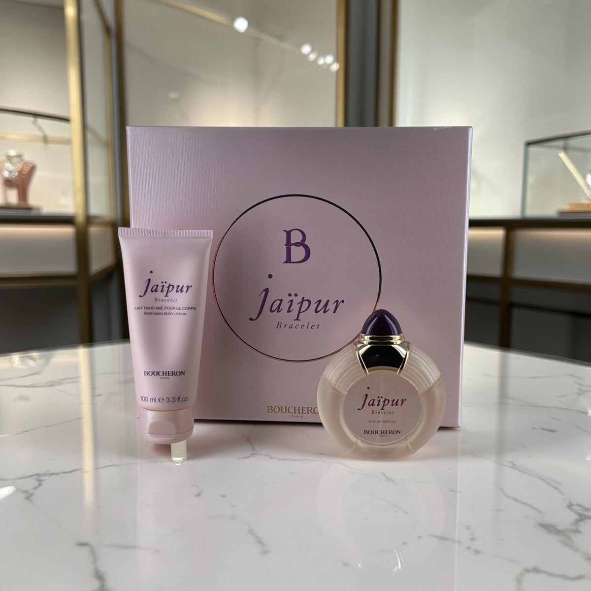 "Jaipur Bracelet Boucheron perfume set, elegant floral fragrance for women"